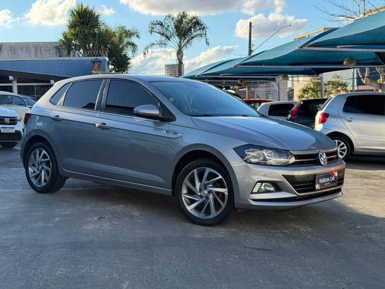 VOLKSWAGEN POLO 1.0 200 TSI HIGHLINE AUTOMÁTICO